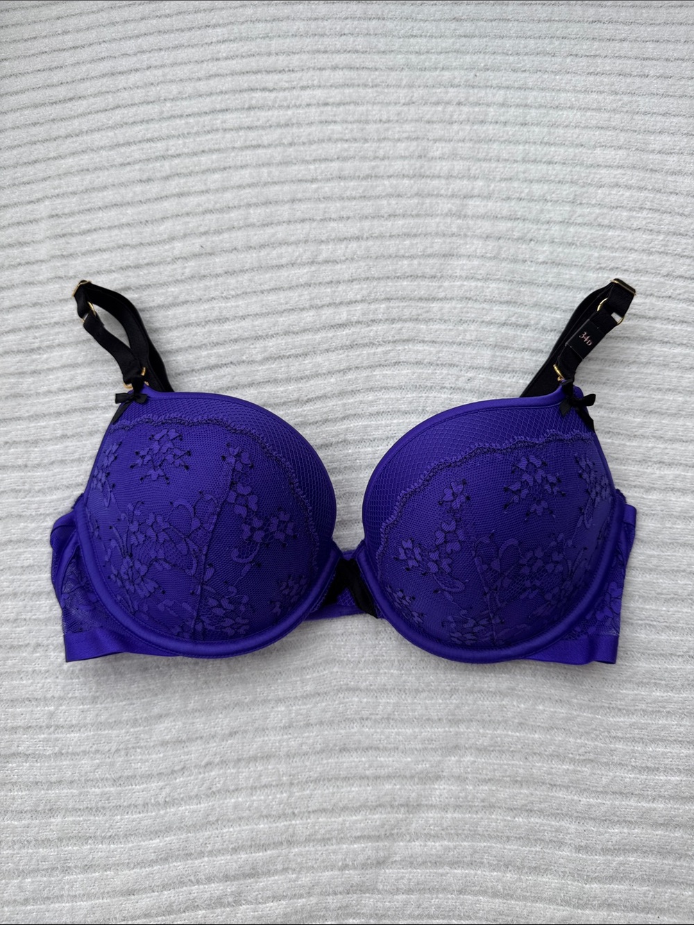 VICTORIA’S SECRET | NWT Very Sexy Push Up Bra Purple Black Lace 34D